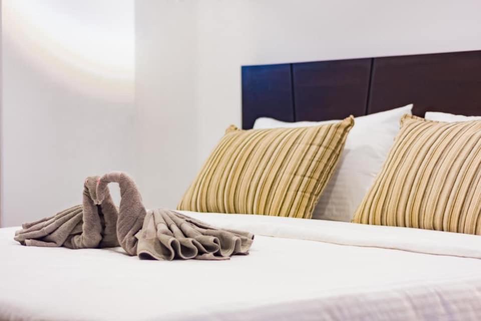 Bony'S Holiday Inn Негомбо Екстериор снимка